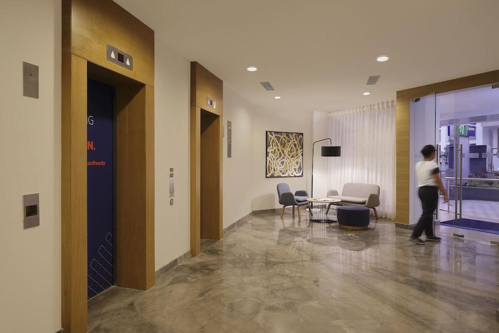 Holiday Inn Express Pune Pimpri By Ihg Exteriör bild