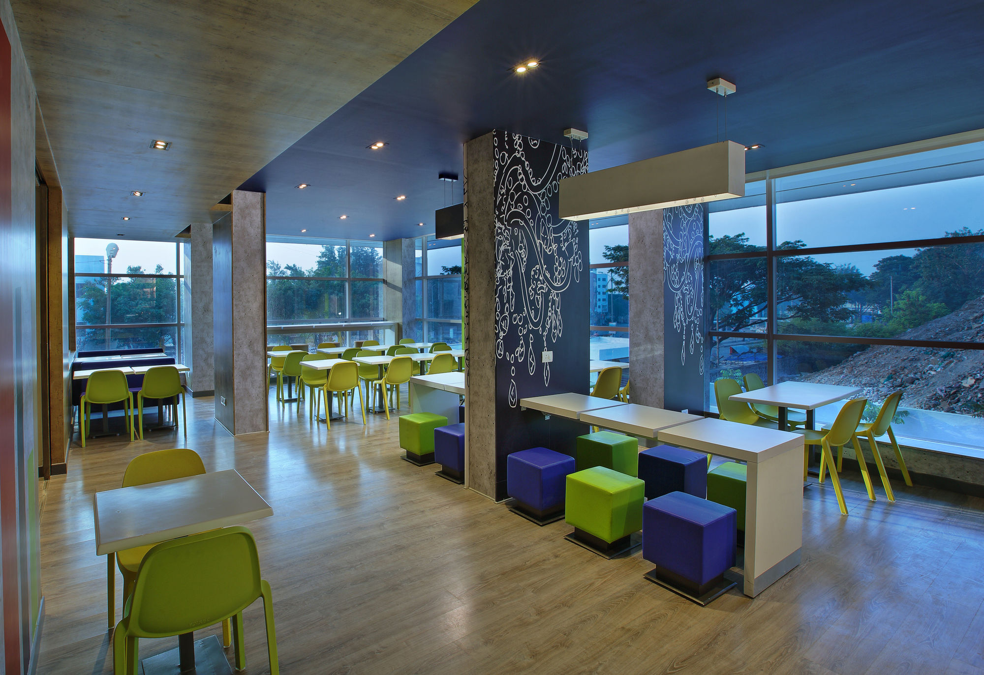Holiday Inn Express Pune Pimpri By Ihg Exteriör bild